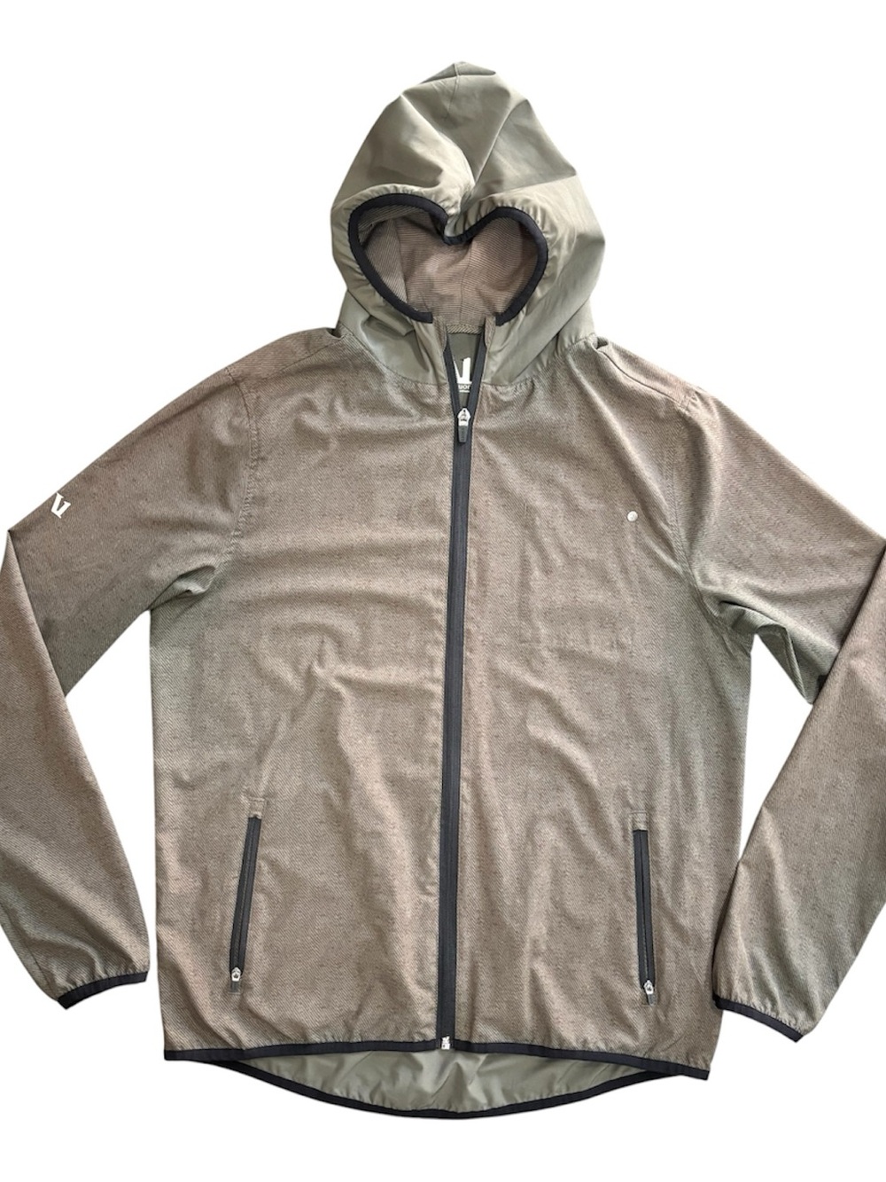 Vuori Men’s Outdoor Trainer Shell Running Jogging Windbreaker V512, Size Med,GUC